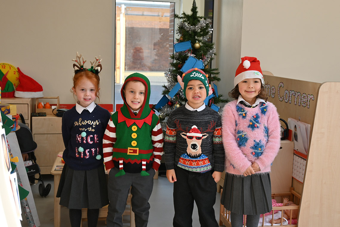 Reception pupils take part in Christmas Jumper Day