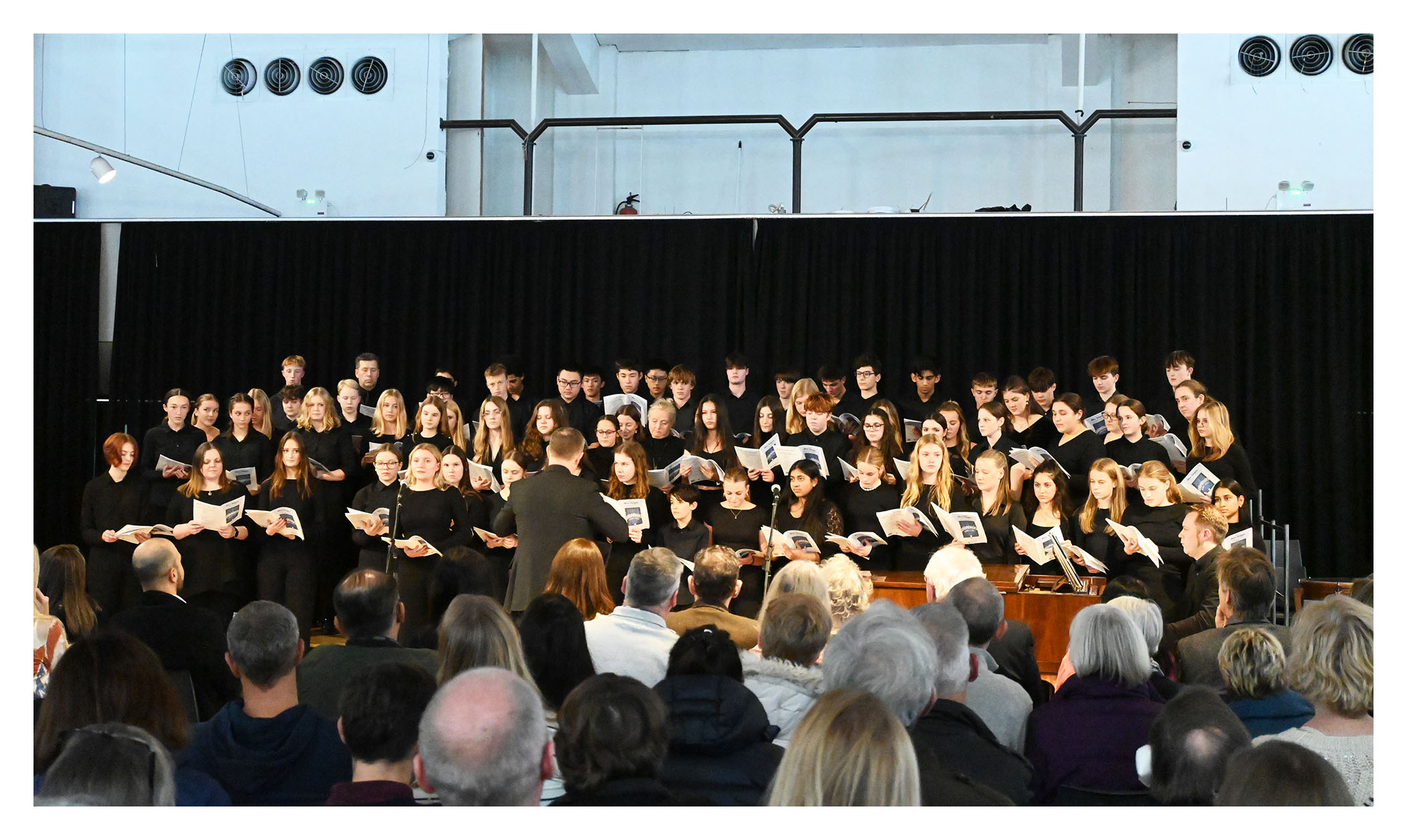 Pupils singing at the 2023 Autumn Concert
